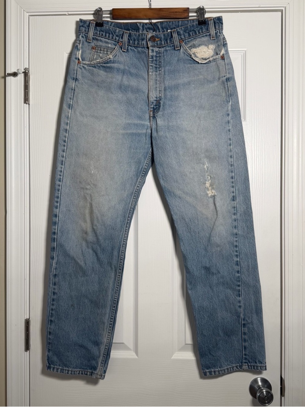 97 Vintage Orange Tag Levis 505 Distressed Light Wash Straight Leg Jeans USA